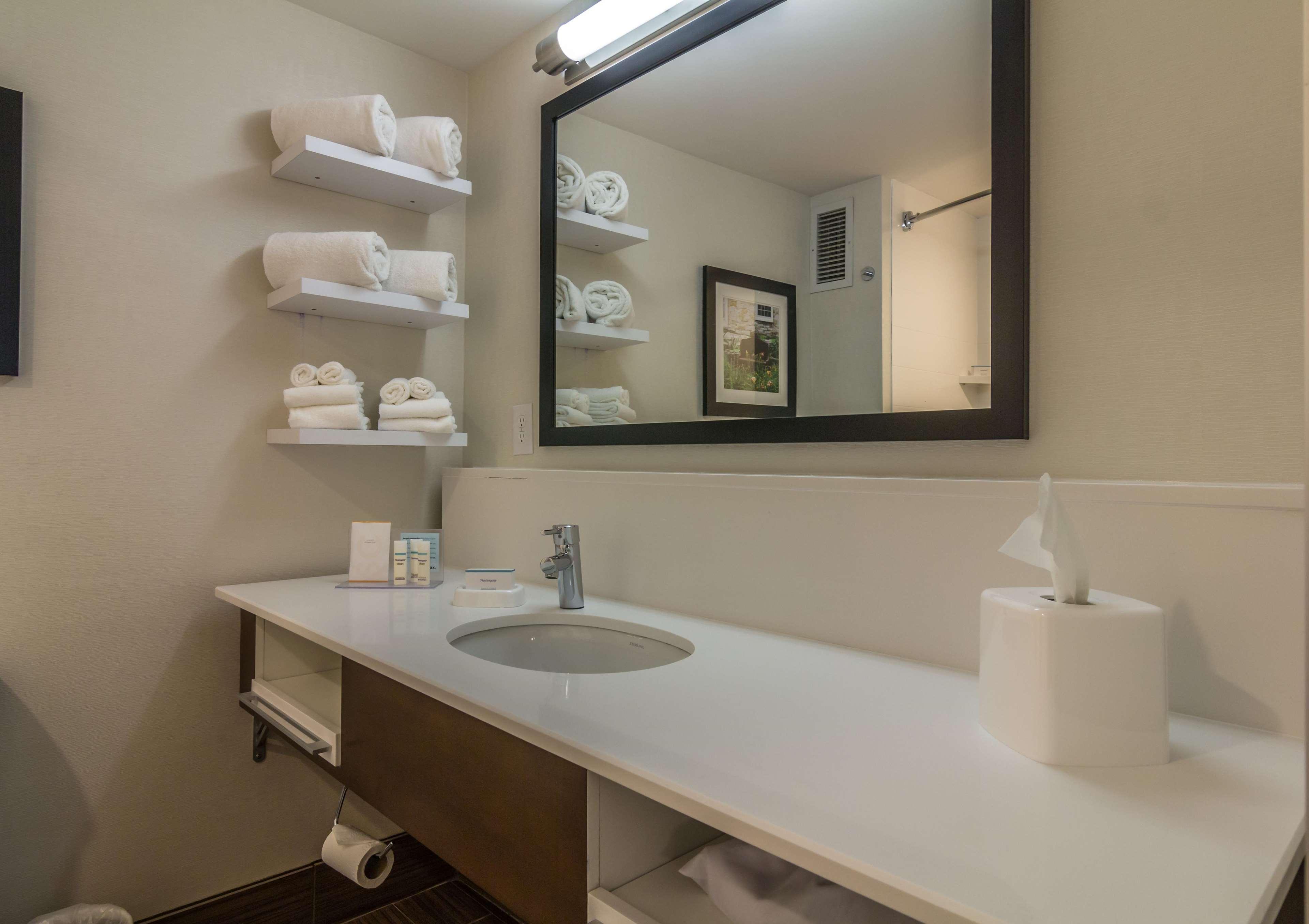 Hampton Inn Winchester-University/ Mall Zewnętrze zdjęcie