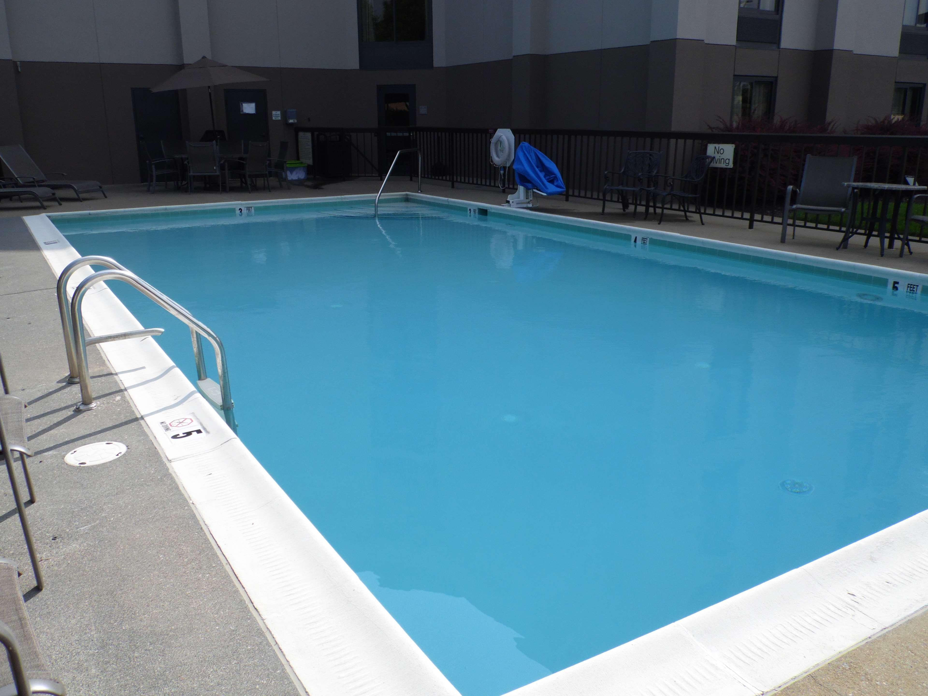 Hampton Inn Winchester-University/ Mall Zewnętrze zdjęcie