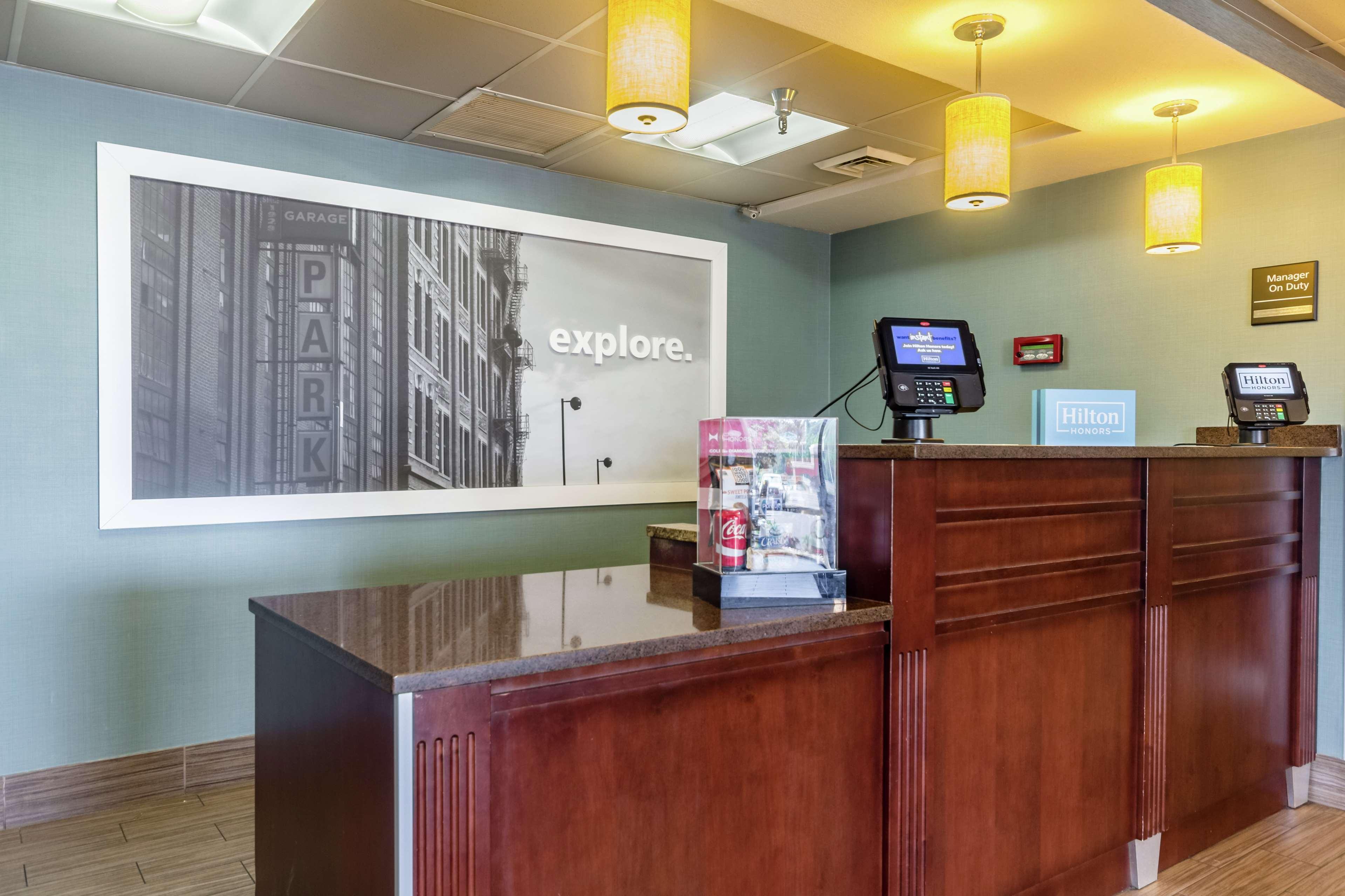 Hampton Inn Winchester-University/ Mall Zewnętrze zdjęcie