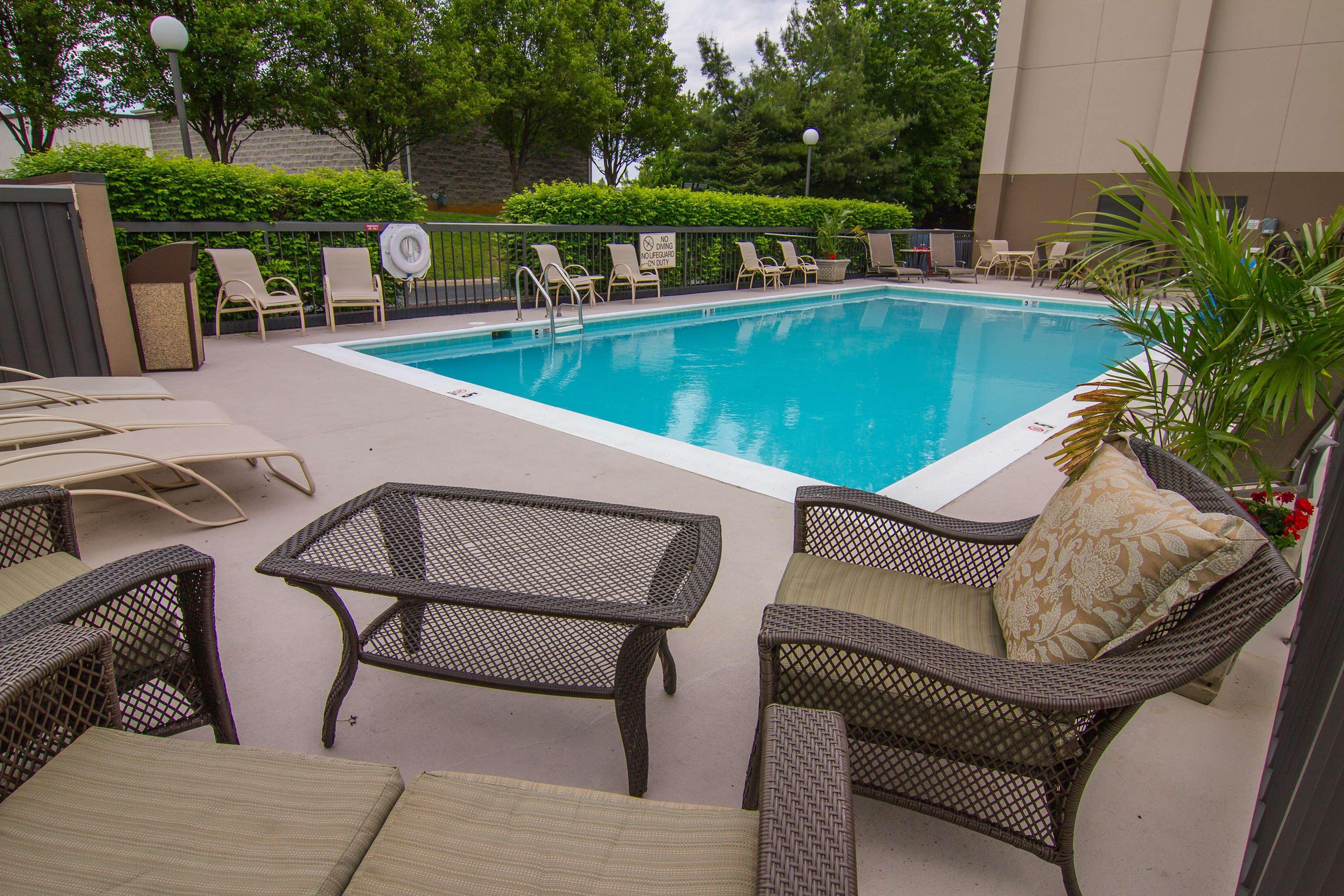 Hampton Inn Winchester-University/ Mall Zewnętrze zdjęcie