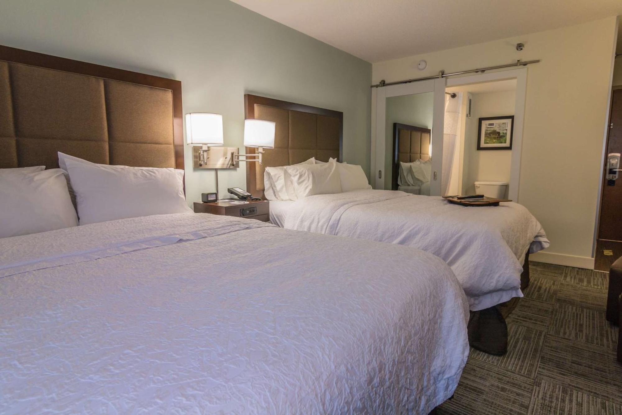 Hampton Inn Winchester-University/ Mall Zewnętrze zdjęcie