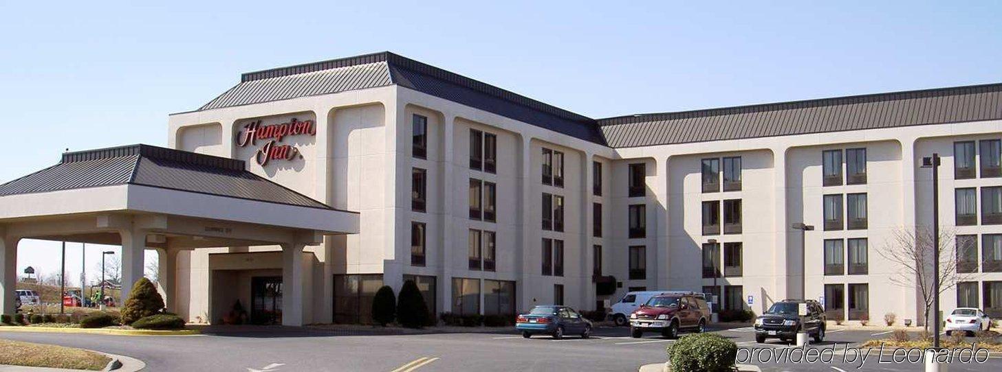 Hampton Inn Winchester-University/ Mall Zewnętrze zdjęcie
