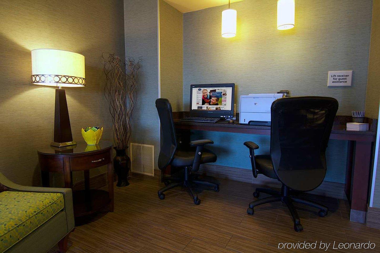 Hampton Inn Winchester-University/ Mall Zewnętrze zdjęcie
