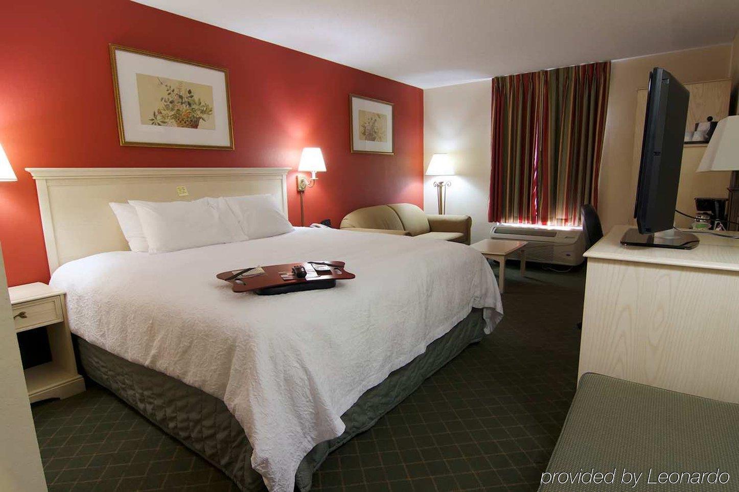 Hampton Inn Winchester-University/ Mall Zewnętrze zdjęcie