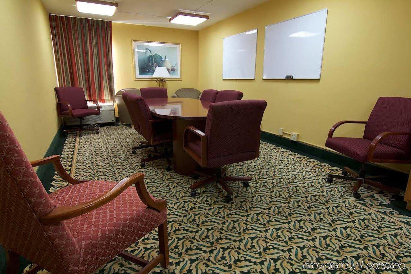 Hampton Inn Winchester-University/ Mall Zewnętrze zdjęcie